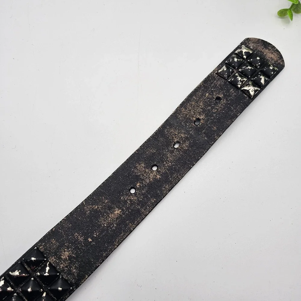 Black Studded Leather Distressed Belt Mens 34 Punk Grunge Goth Y2K Unisex